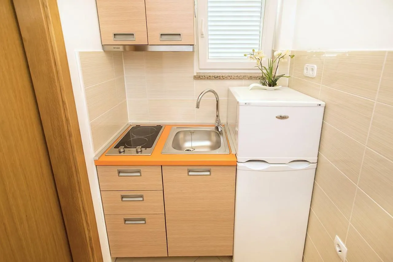 Apartments Mare 巴斯卡 克罗地亚